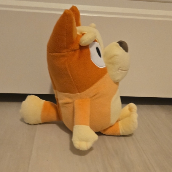 Bluey Orange and Cream Plush Toy - Picture 5 of 5